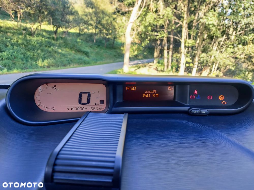 Citroën C3 Picasso 1.4i Attraction - 12
