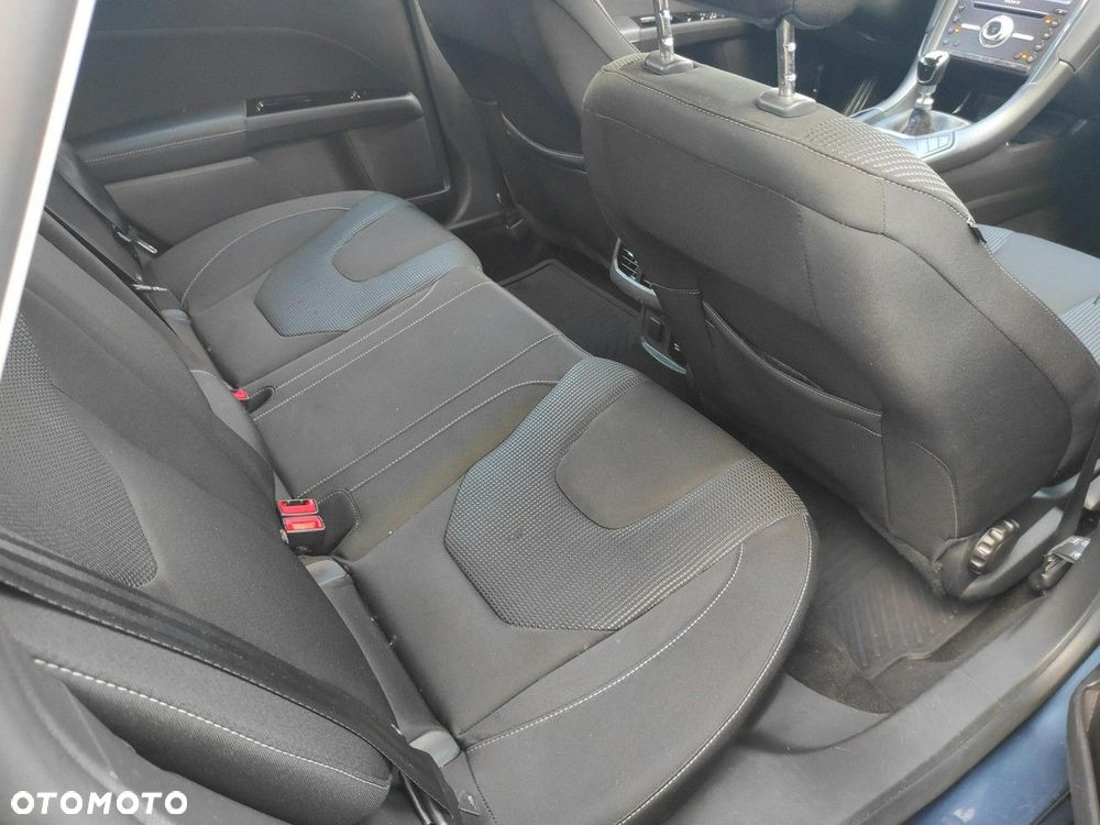 Ford Mondeo - 20