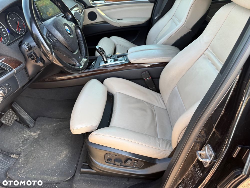 BMW X5 - 6
