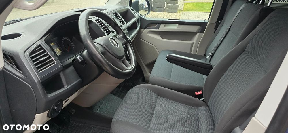 Volkswagen Transporter L2H1 - 12