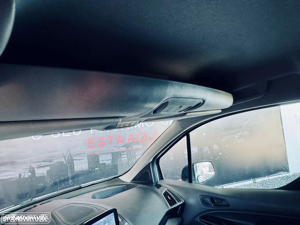 Ford Transit Connect - 13