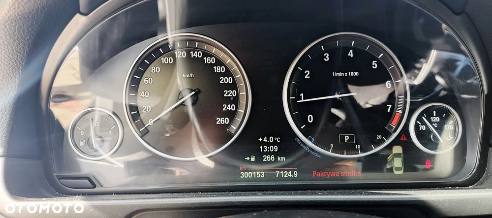 BMW Seria 5 520i - 14