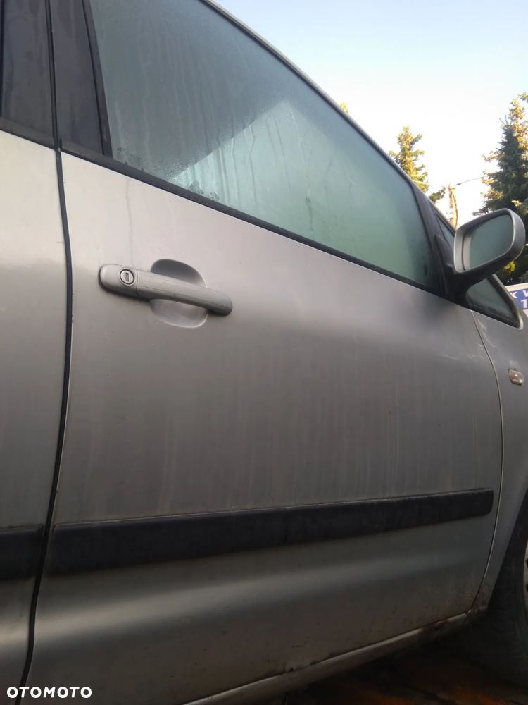 Volkswagen Sharan drzwi prawe przednie
