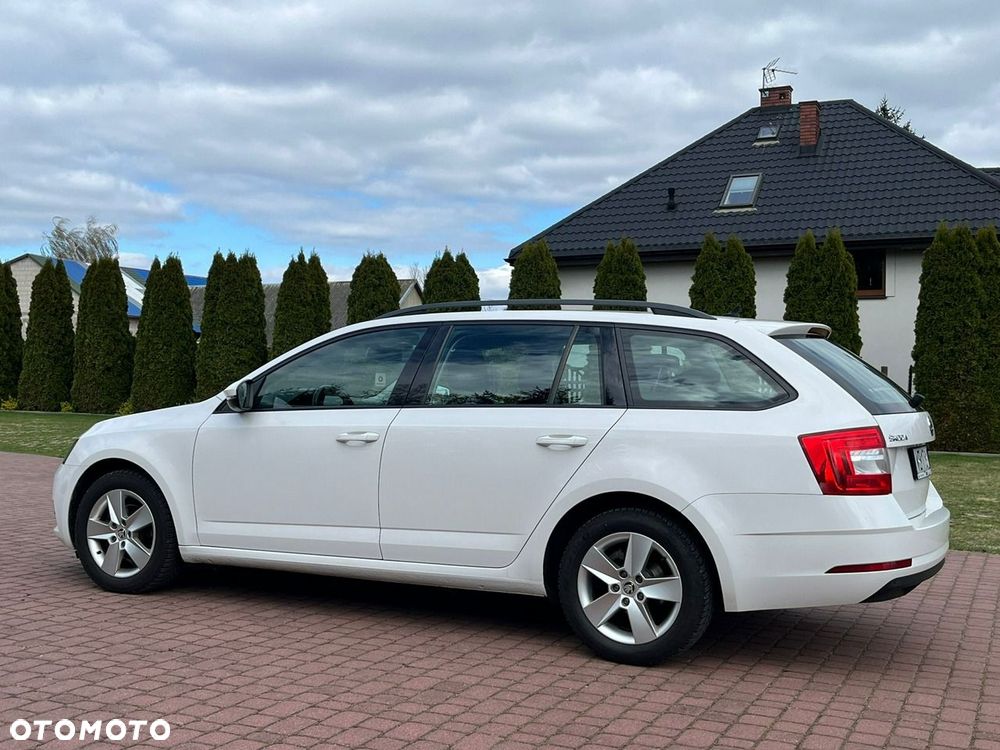 Skoda Octavia 1.6 TDI Ambition - 16