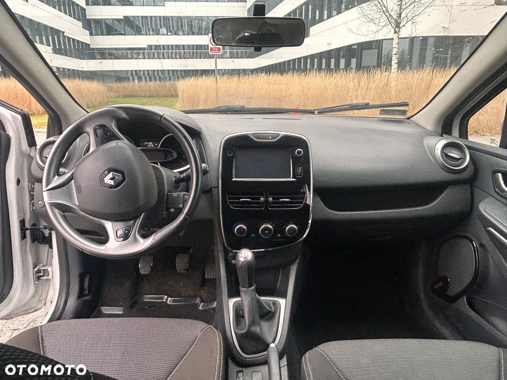 Renault Clio 1.2 16V Techno Feel - 12