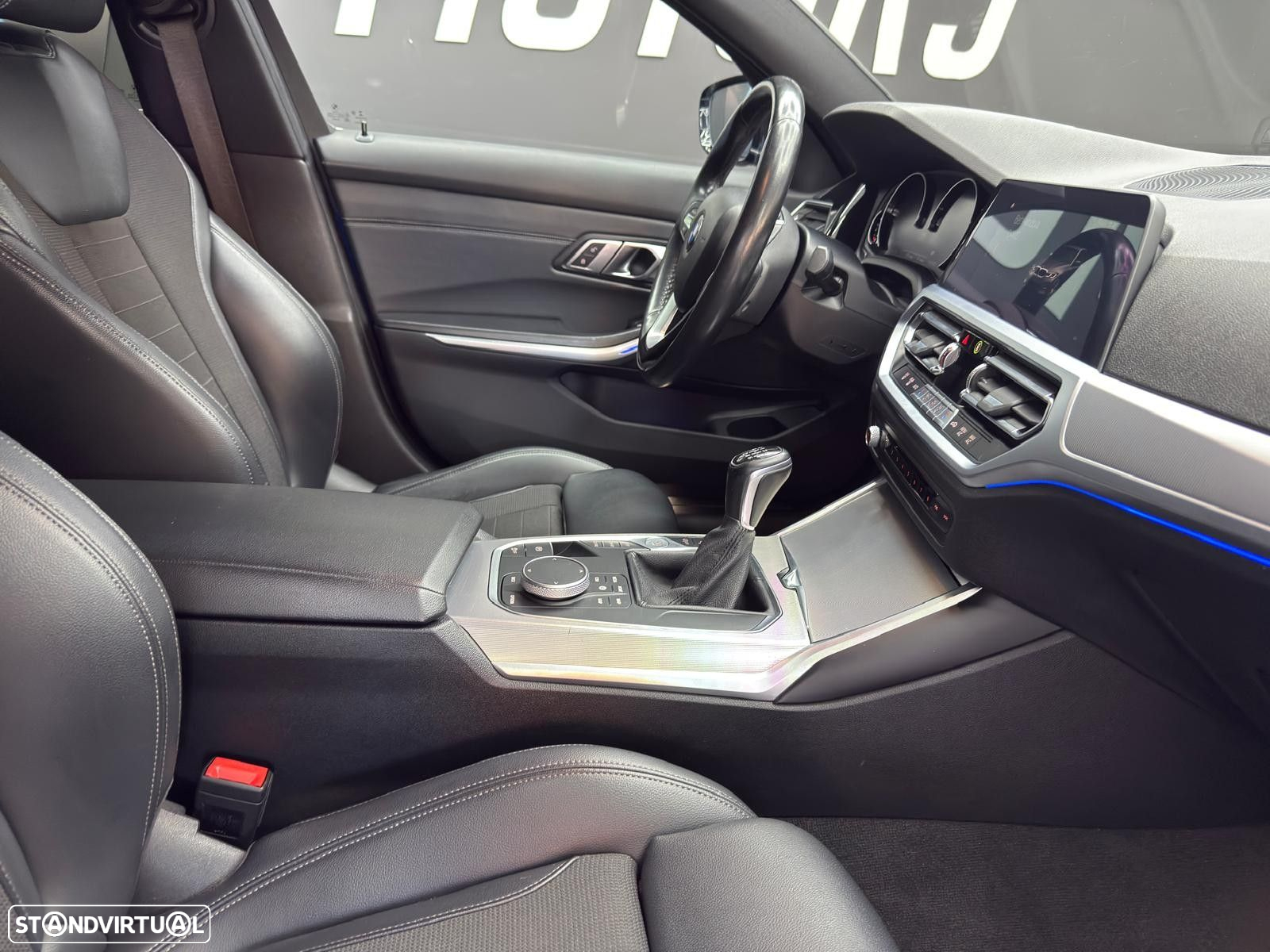 BMW 318 d Line Sport Shadow - 50