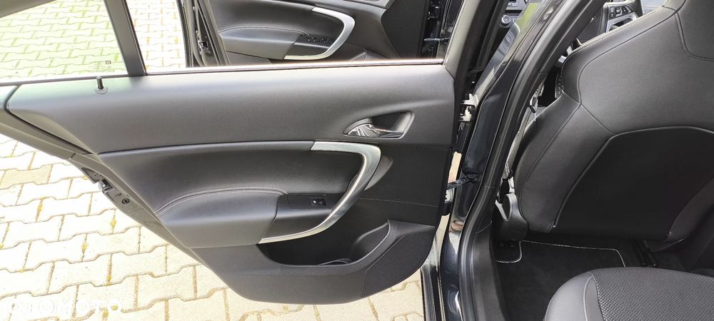 Opel Insignia 2.8 T V6 OPC - 19