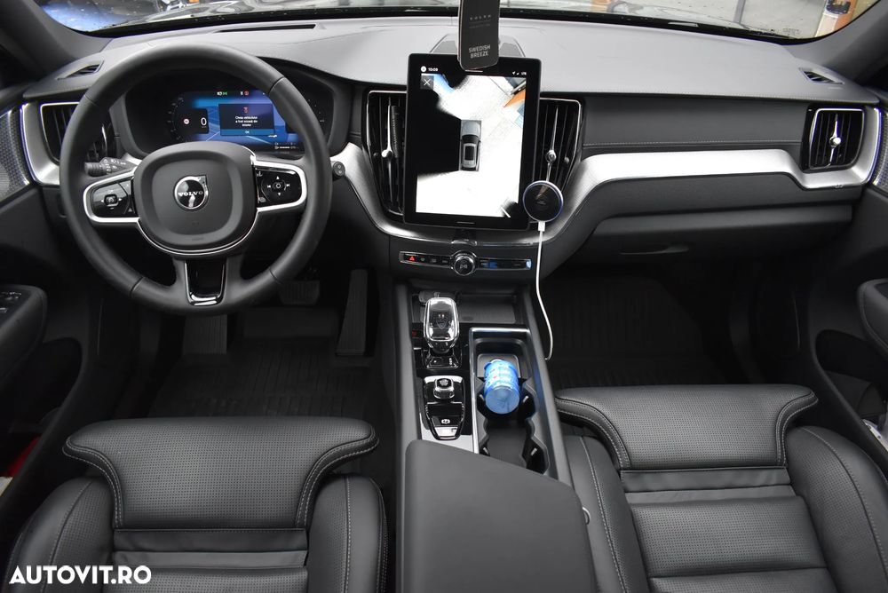 Volvo XC 60 T8 AWD AT PHEV Ultra Black Edition - 10