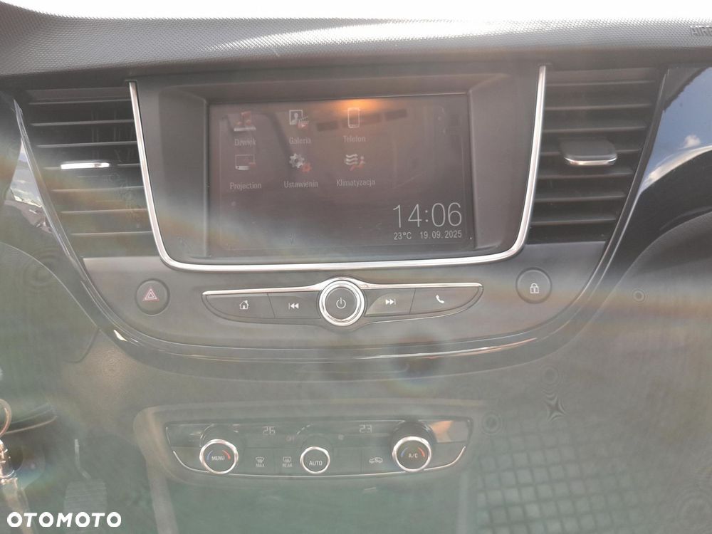 Opel Crossland X 1.2 T 120 Lat S&S - 25