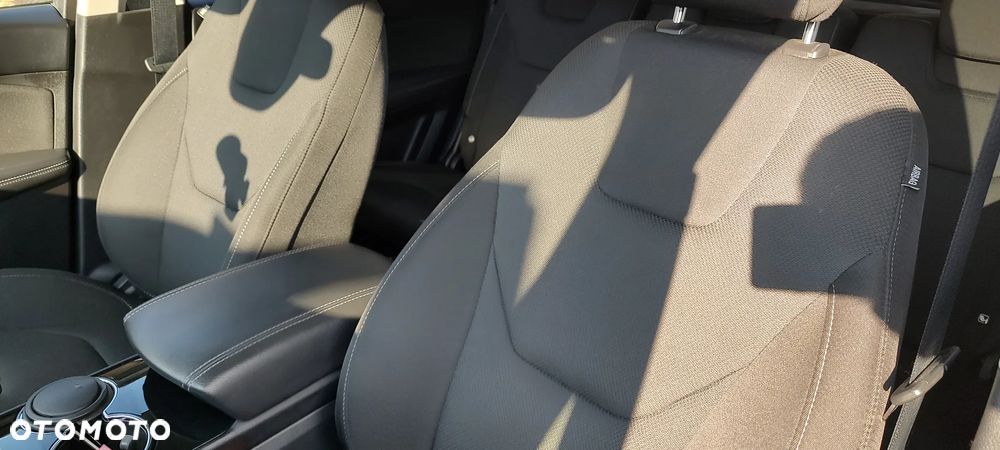 Ford S-Max 2.0 EcoBlue Titanium - 25