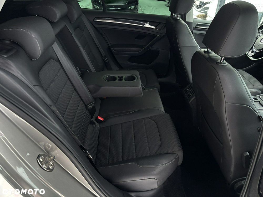 Volkswagen Golf 1.4 TSI BMT Highline DSG - 20