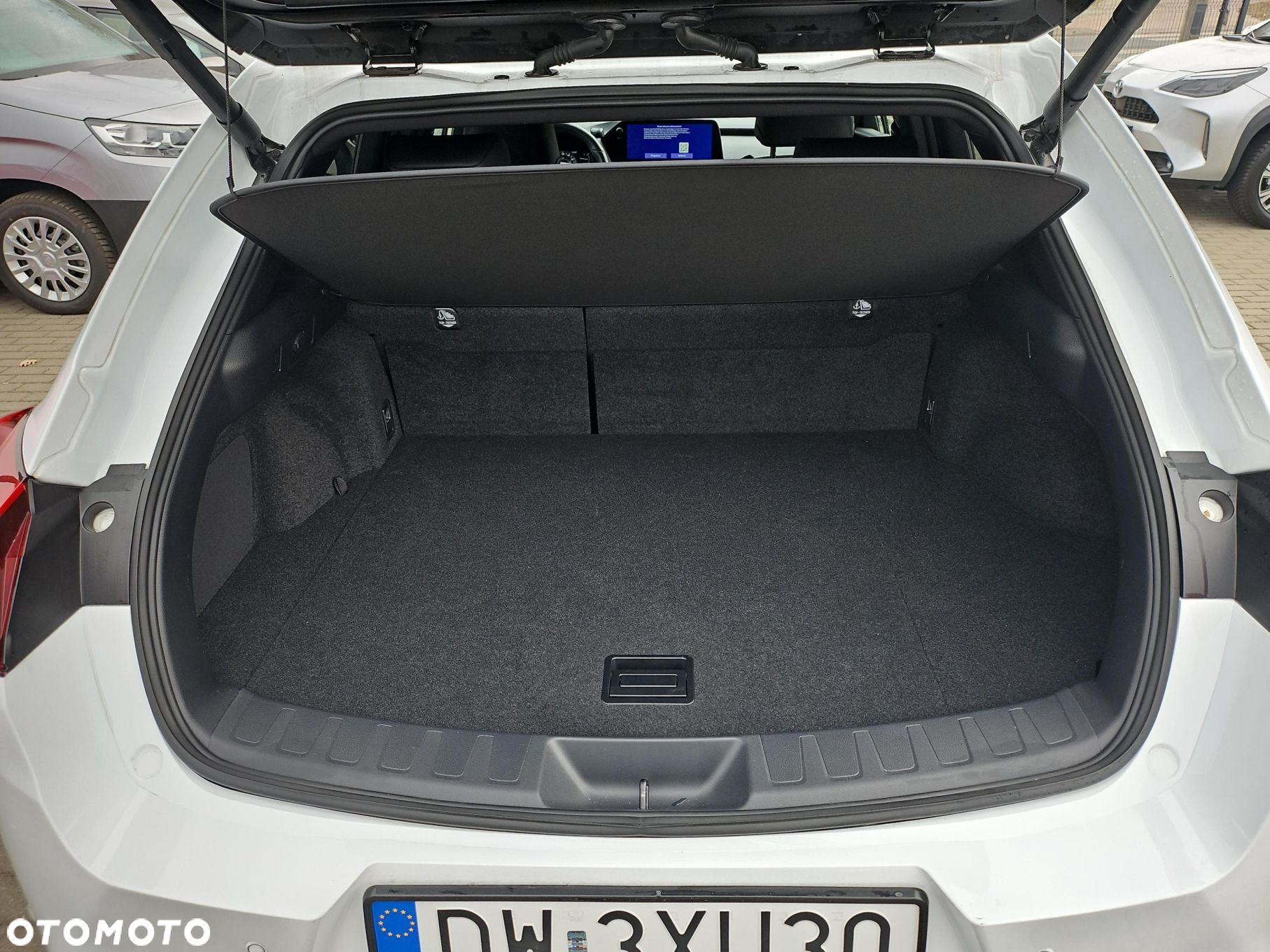 Lexus UX - 13