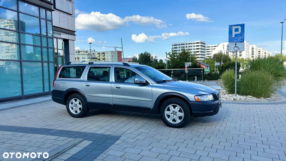 Volvo XC 70 D5 AWD Summum - 2
