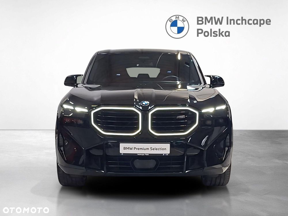 BMW XM - 9
