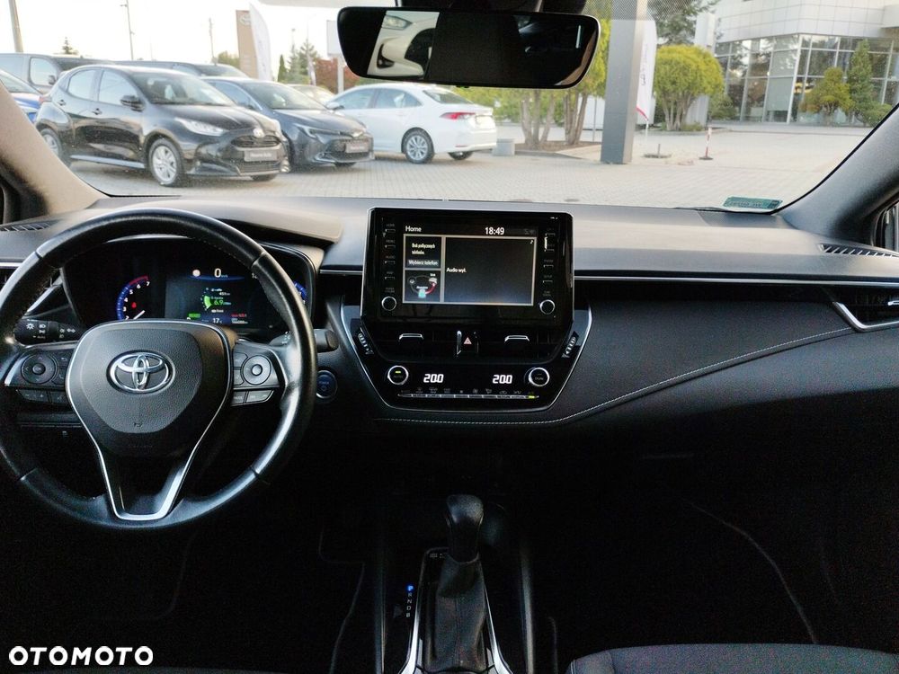 Toyota Corolla 1.8 Hybrid Comfort - 13