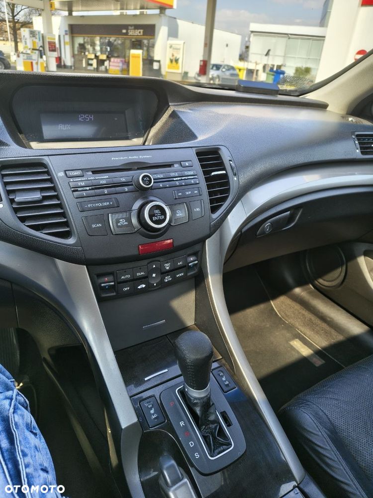 Honda Accord 2.0 Elegance - 9