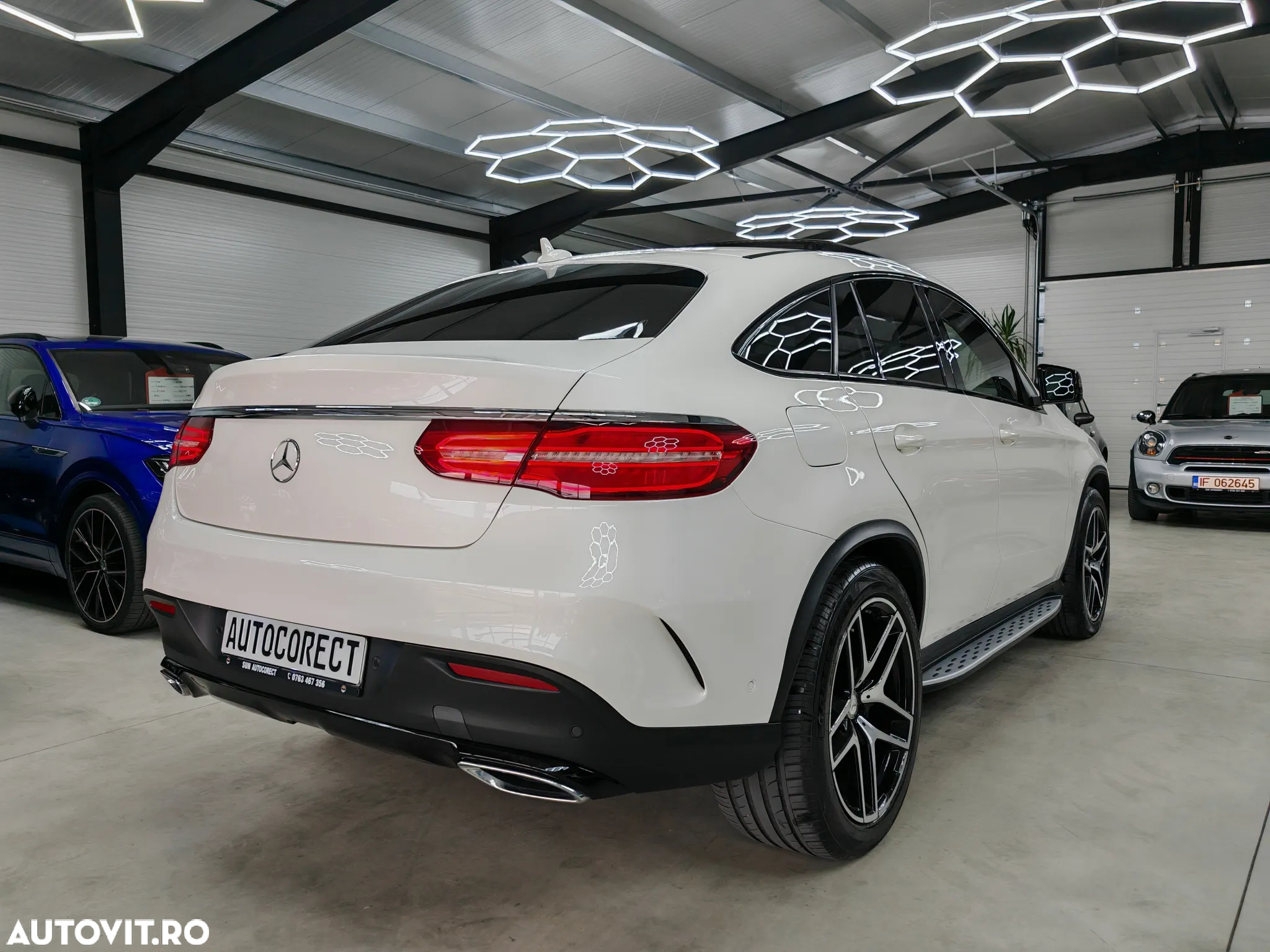 Mercedes-Benz GLE Coupe 350 d 4Matic 9G-TRONIC AMG Line - 3
