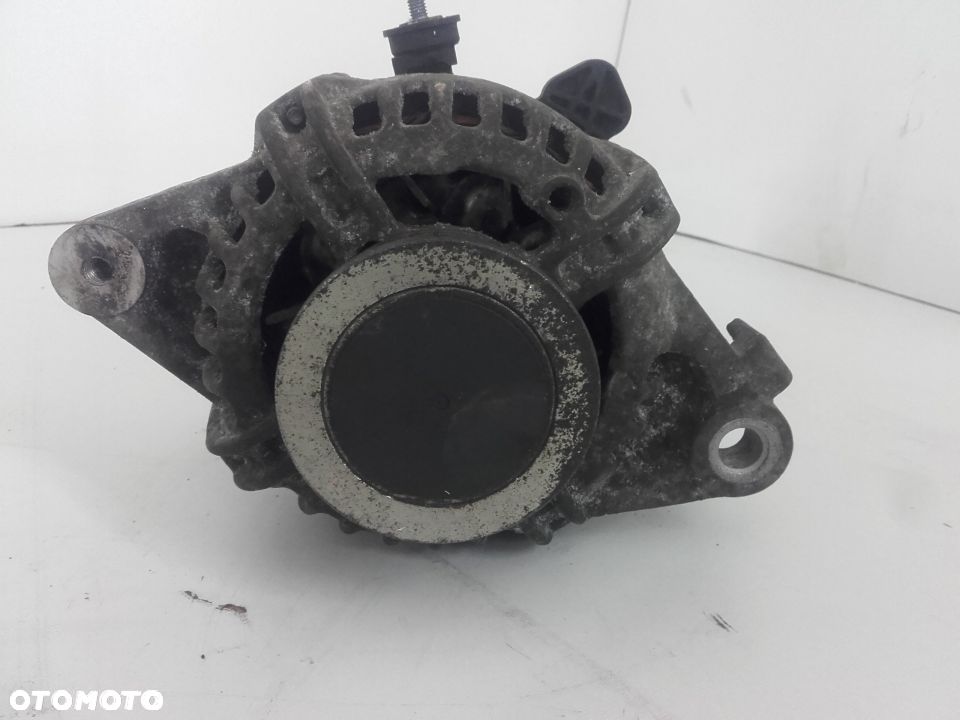 Alternator Yaris II 1.4 D4D - 1