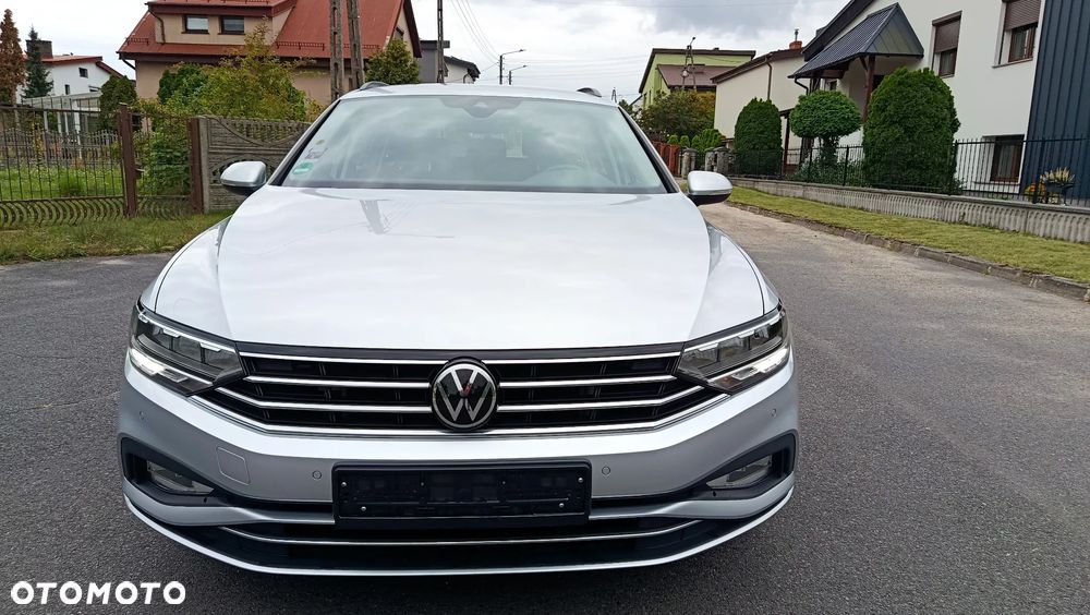 Volkswagen Passat 2.0 TDI SCR DSG - 28