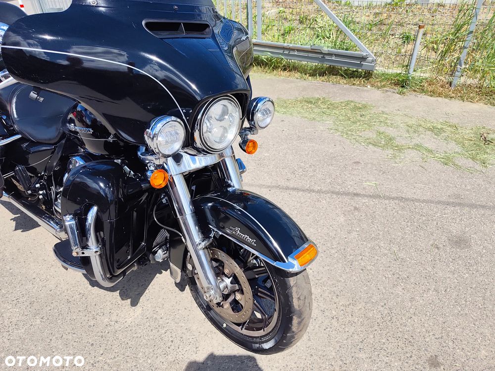 Harley-Davidson FLHTCU Ultra - 5