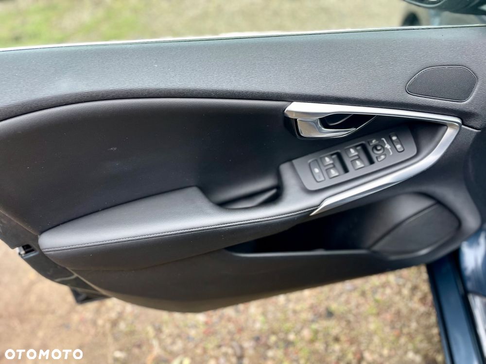 Volvo V40 D2 Drive-E Inscription - 28