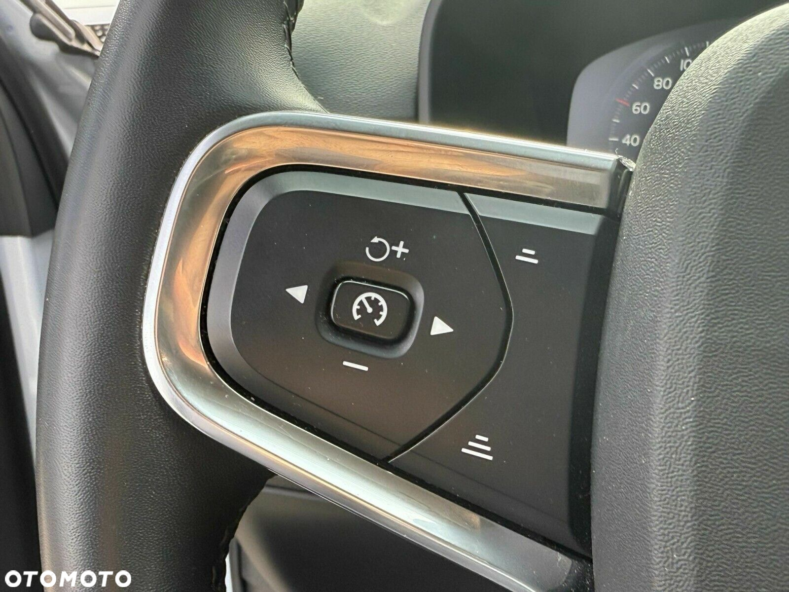 Volvo XC 40 - 16
