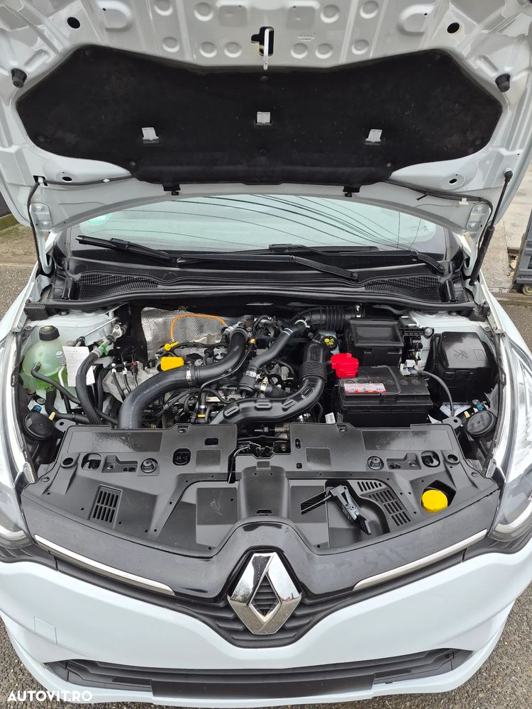 Renault Clio TCe 90 INTENS - 13
