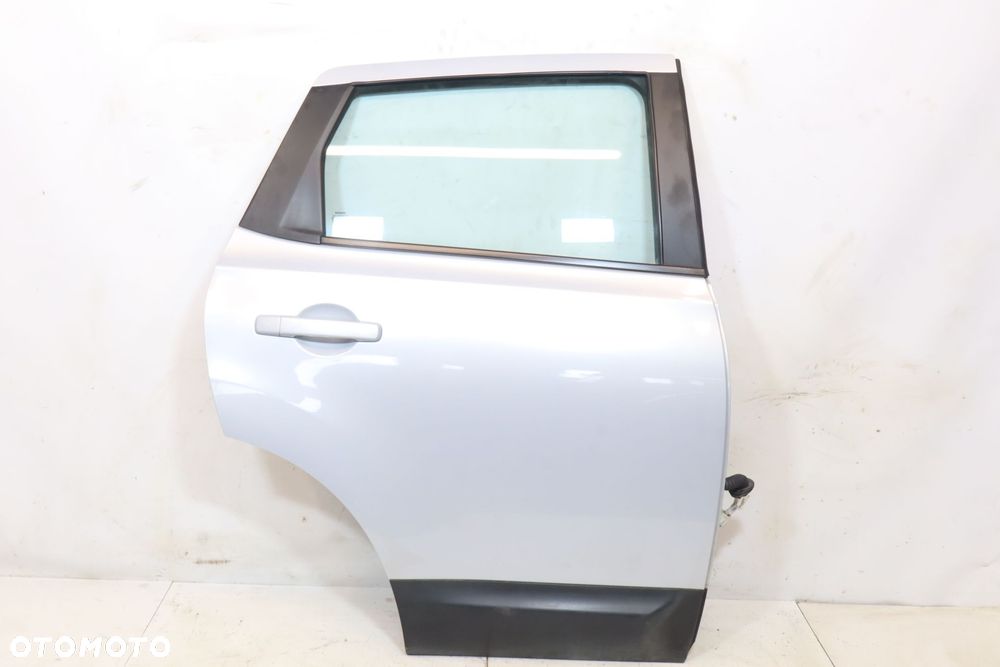 DRZWI PRAWY TYŁ NISSAN QASHQAI I K54 SUV - 1