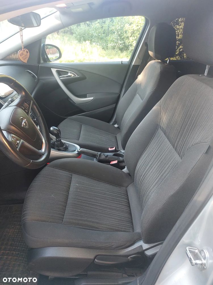 Opel Astra 1.4 T Cosmo - 8