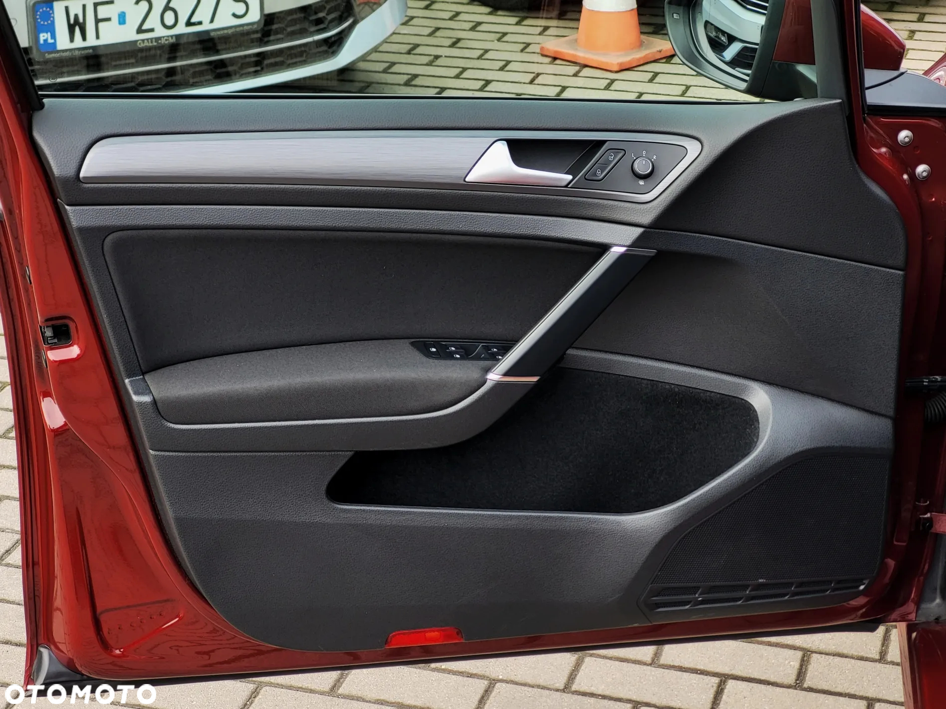 Volkswagen Golf VII 1.5 TSI BMT Evo Comfortline DSG - 17