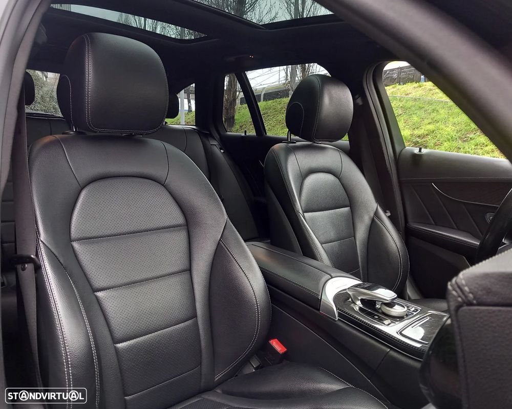 Mercedes-Benz C 300 h AMG Line - 33