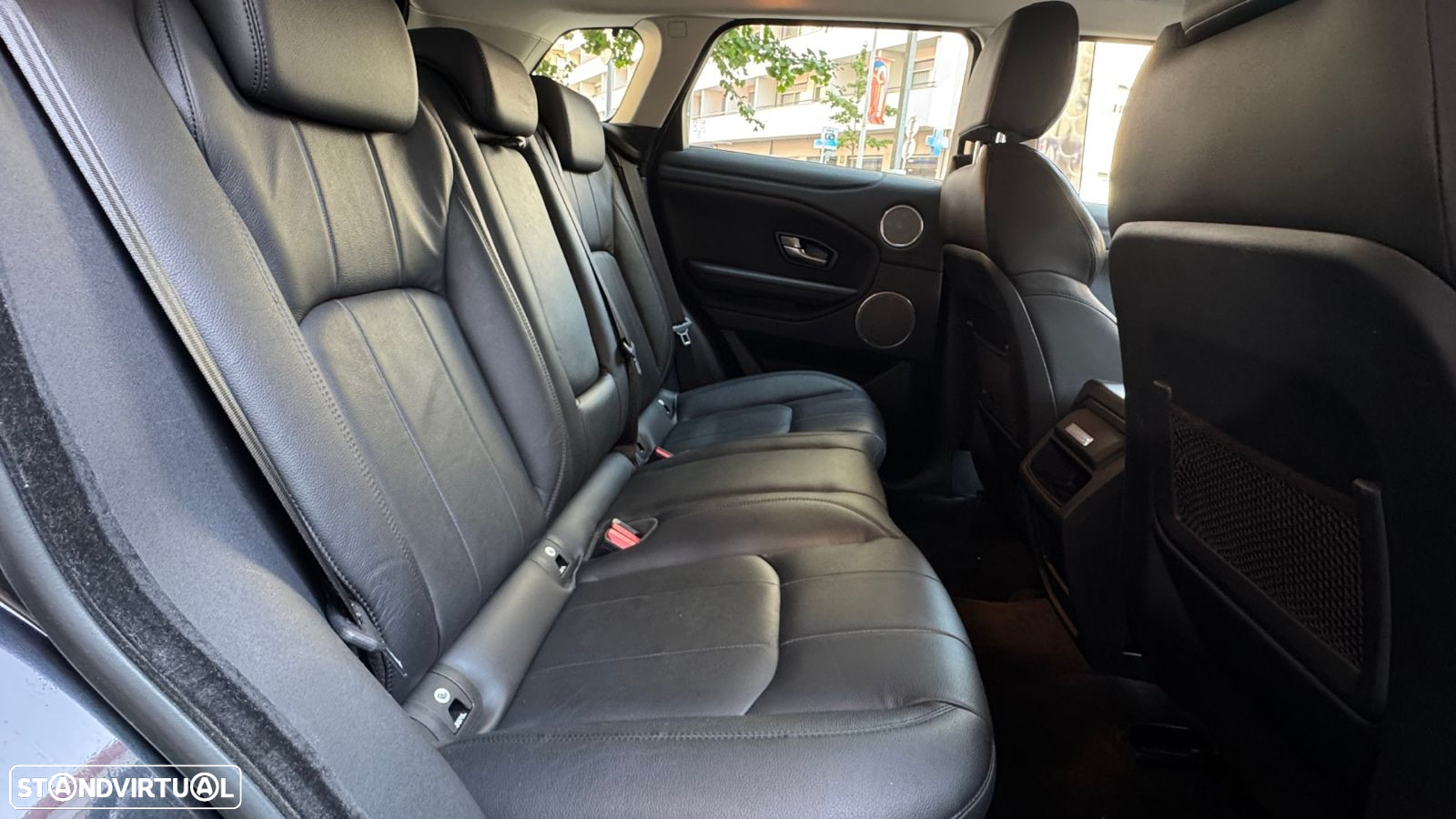 Land Rover Range Rover Evoque 2.0 eD4 Pure - 14