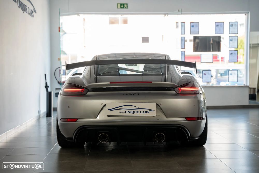 Porsche 718 Cayman GT4 RS - 17
