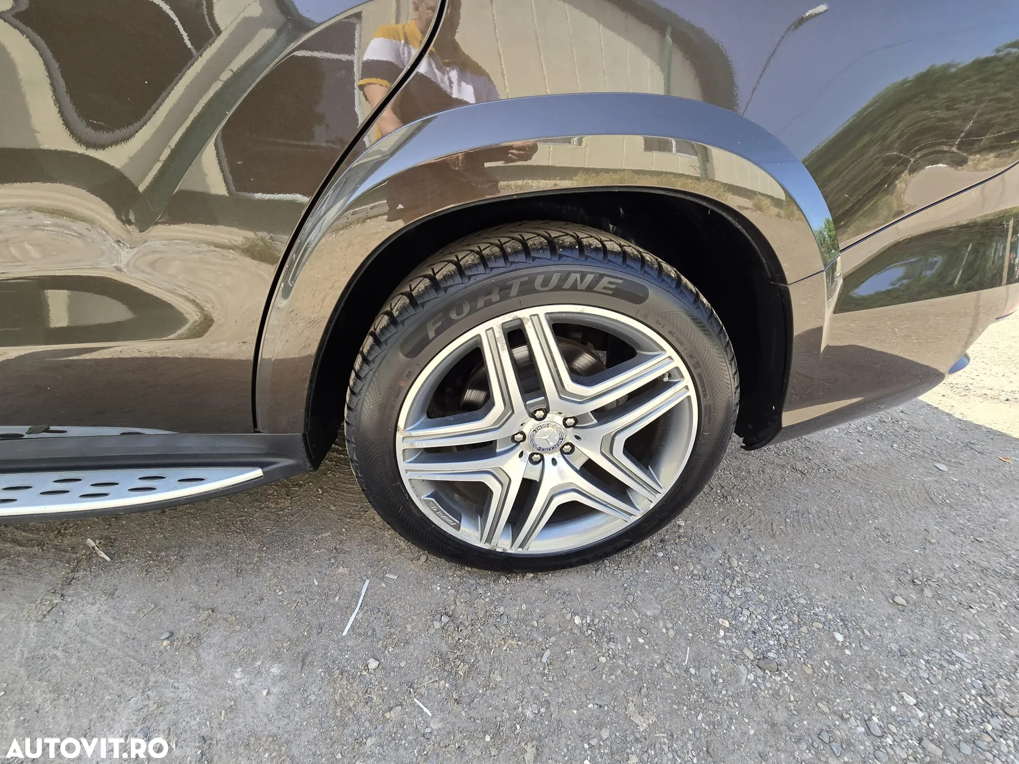 Mercedes-Benz GL 350 4MATIC BlueTec Aut. - 28