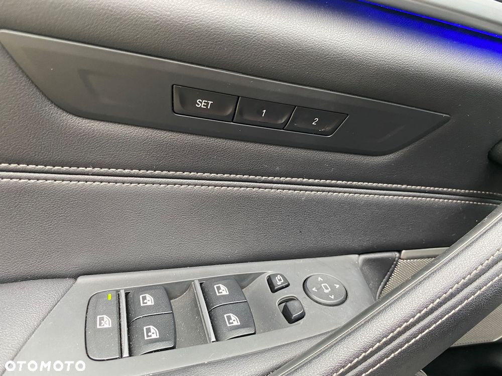 BMW Seria 5 - 17