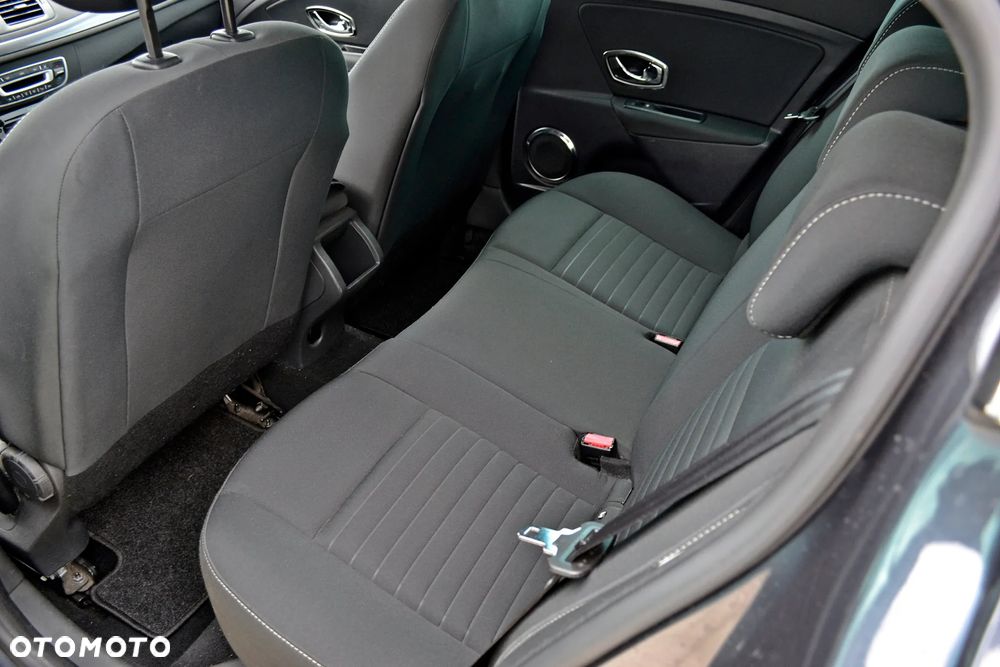 Renault Megane ENERGY TCe 115 Start & Stop LIMITED - 16