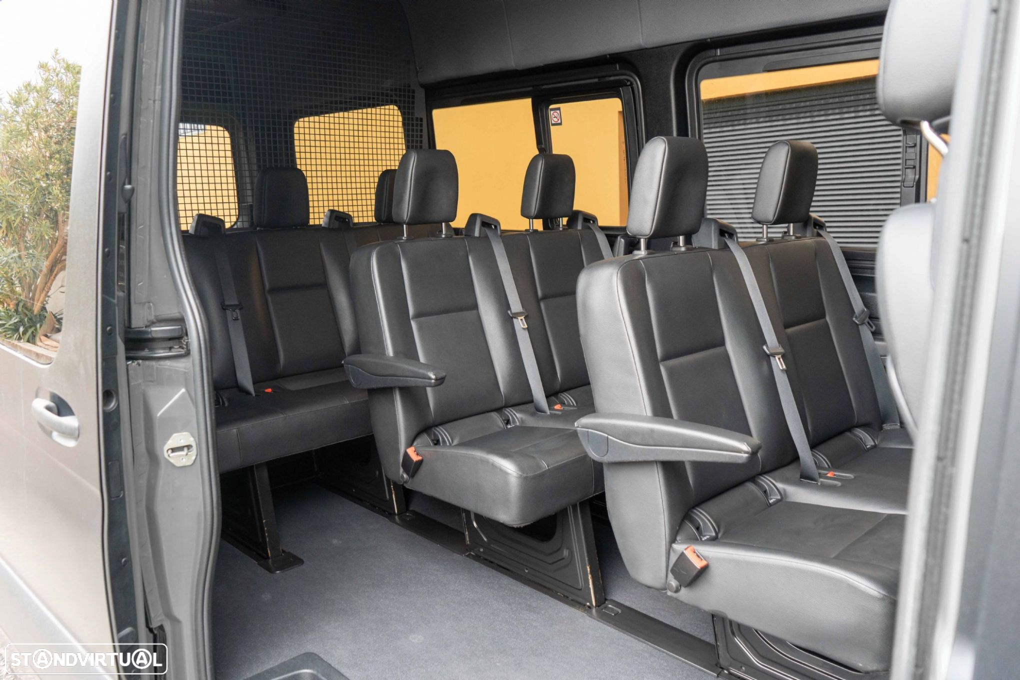 Mercedes-Benz Sprinter 314 CDI/43 Luxo (2+2+2+3) - 7