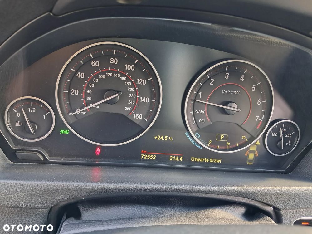 BMW Seria 3 330i - 16