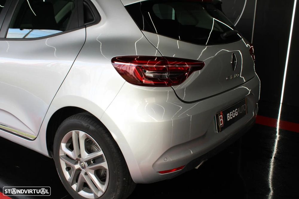 Renault Clio - 20