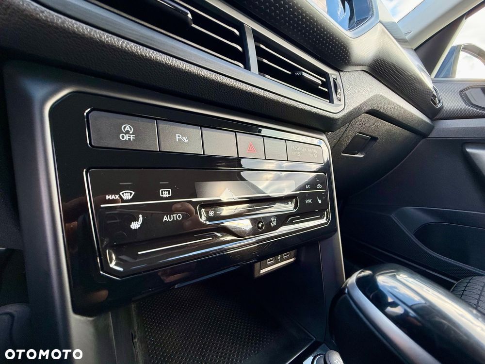 Volkswagen T-Cross 1.5 TSI ACT OPF DSG Life - 29