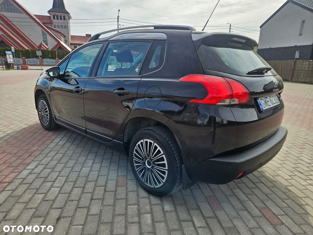 Peugeot 2008 - 5