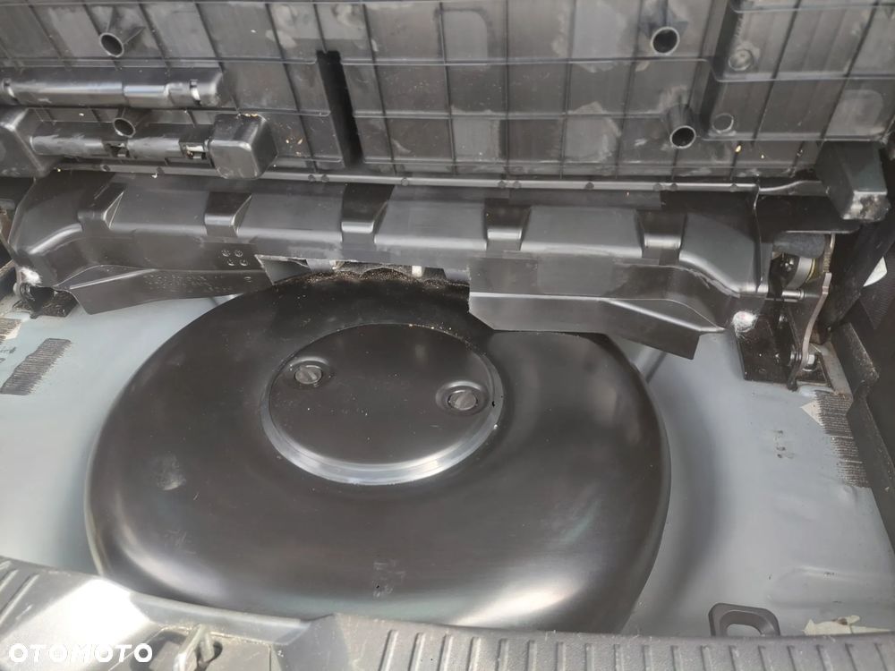 Mazda 5 - 13