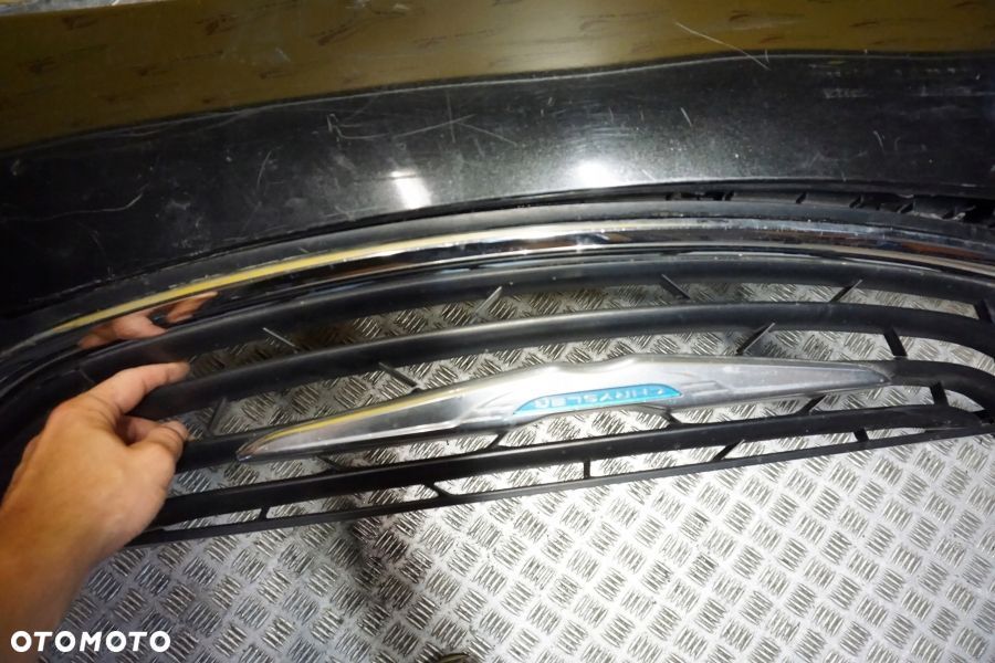 CHRYSLER PACIFICA 2017 - Zderzak Przód Przedni Atrapa Kratka Halogen USA - 15