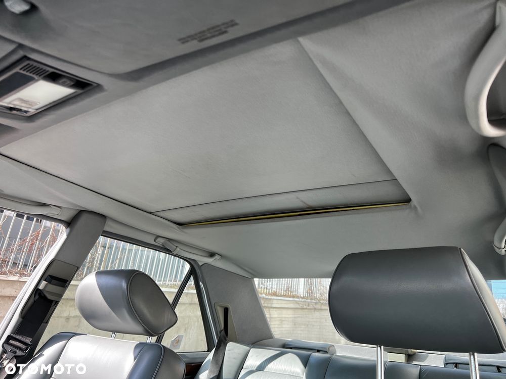 Mercedes-Benz W124 (1984-1993) - 21