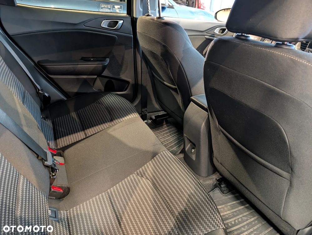 Kia XCeed 1.6 T-GDI M DCT - 6