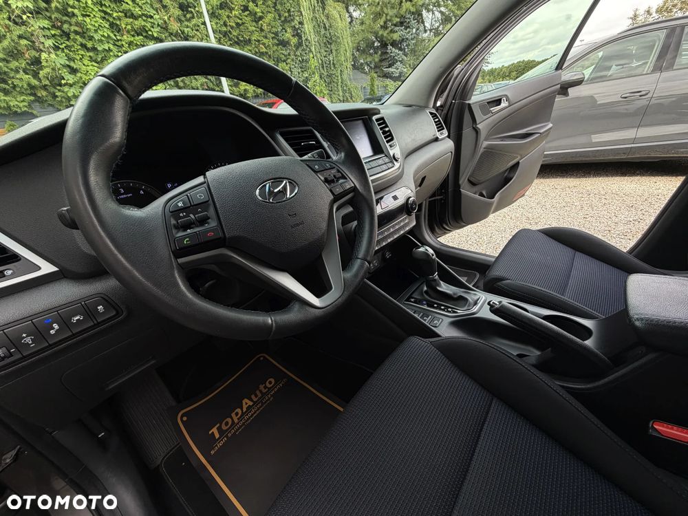 Hyundai Tucson blue 1.7 CRDi 2WD DCT Premium - 19