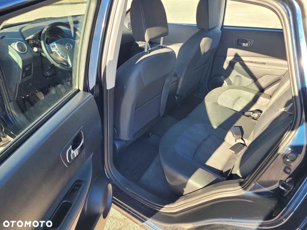 Nissan Qashqai 1.6 visia - 10
