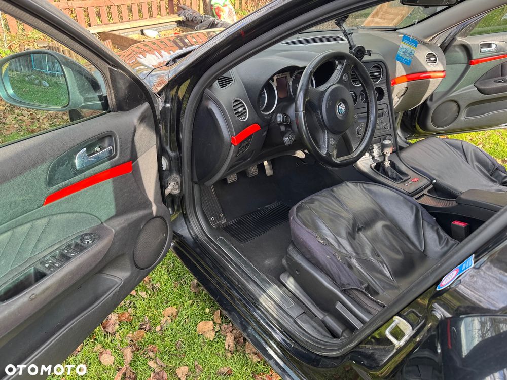 Alfa Romeo 159 1.9 JTDM 8V DPF Distinctive - 25