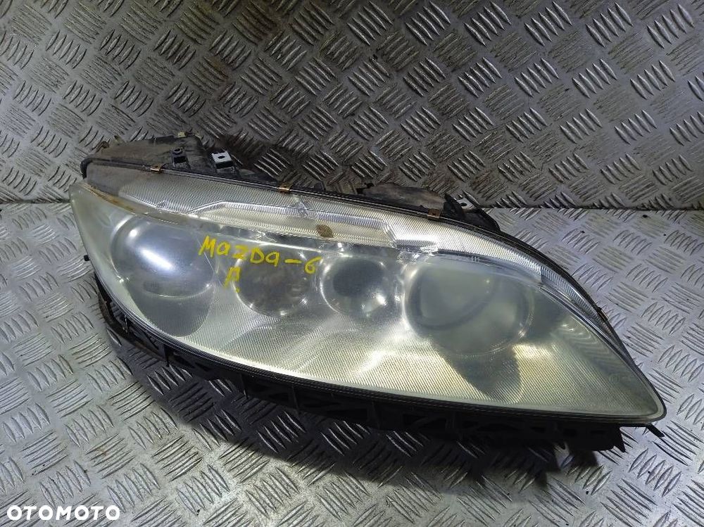 LAMPA PRAWA PRZEDNIA MAZDA 6