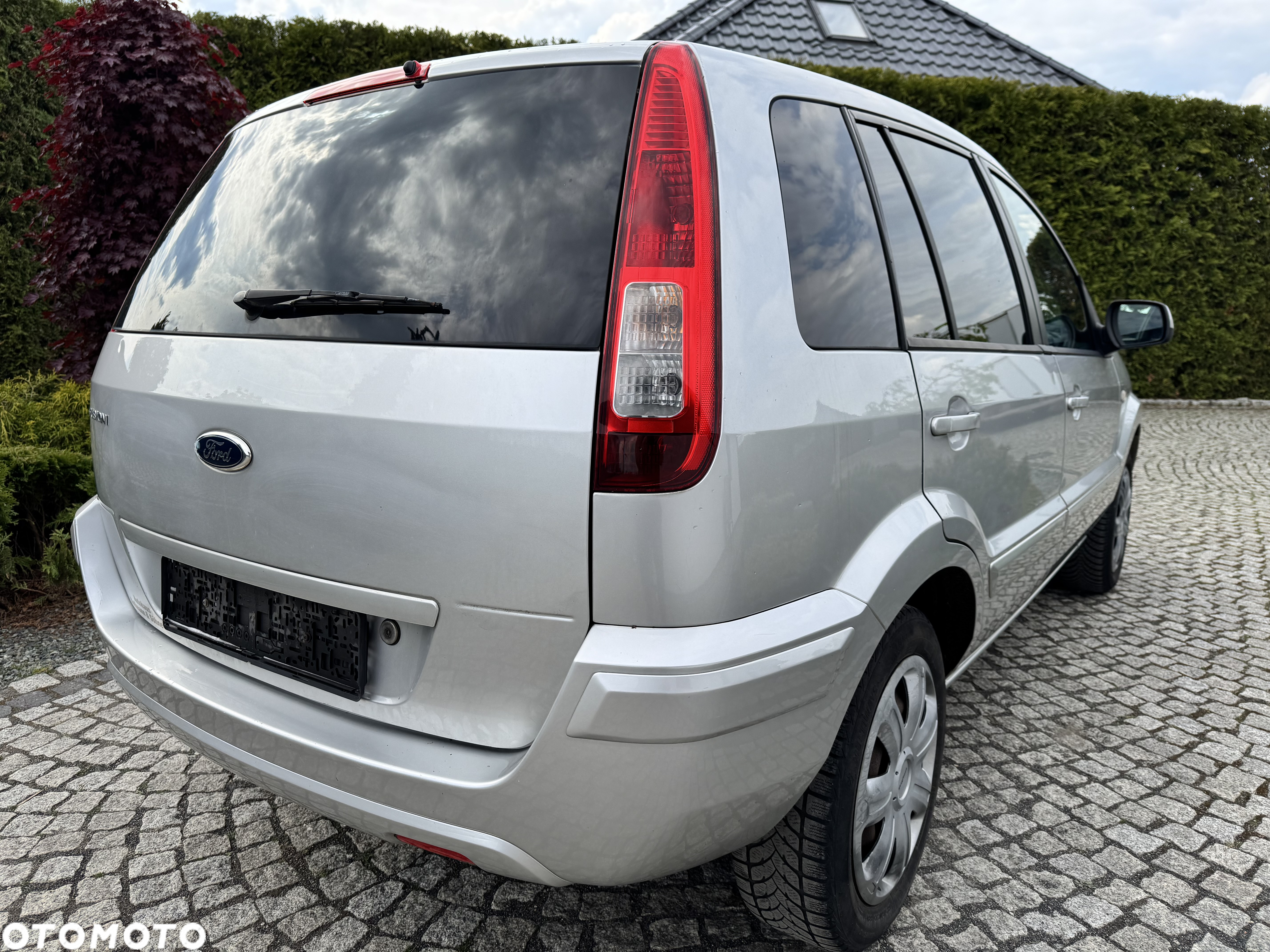 Ford Fusion - 17